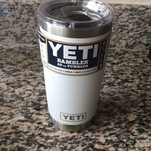 YETI 20 oz Tumbler. Cold/hot